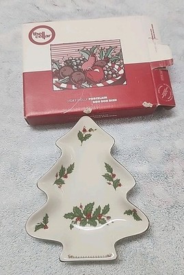 Vtg The Cellar Ivory Holly Porcelain Bon Bon Dish Christmas Tree Shaped Gold