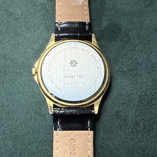 Vintage Junghans Solar Tec Men’s Watch Date Working - Picture 2 of 3