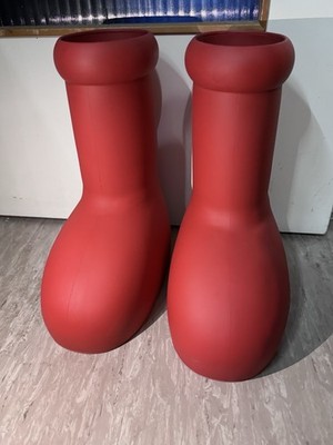 MSCHF Big Red Boots Roter Stiefel 45 US 11, neu und OVP Inklusive Box