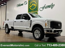 2023 Ford F-250 Super Duty XL 4X4 CREWCAB LONGB 6.7L V8 DIESEL 1OWNER "FX4"