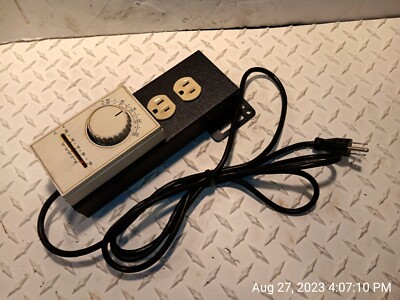 Thermostat Controlled Outlets for NEC Cabinet Fans