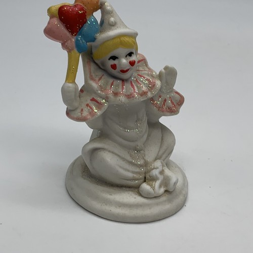 Lot of 3 Cute Vintage Clown Figurines Candy Dish, Wall Hanger, and Figurine - Picture 10 of 11