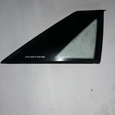 87-93 Ford Mustang Quarter Window Glass Passenger Side HATCHBACK OEM Carlite GT