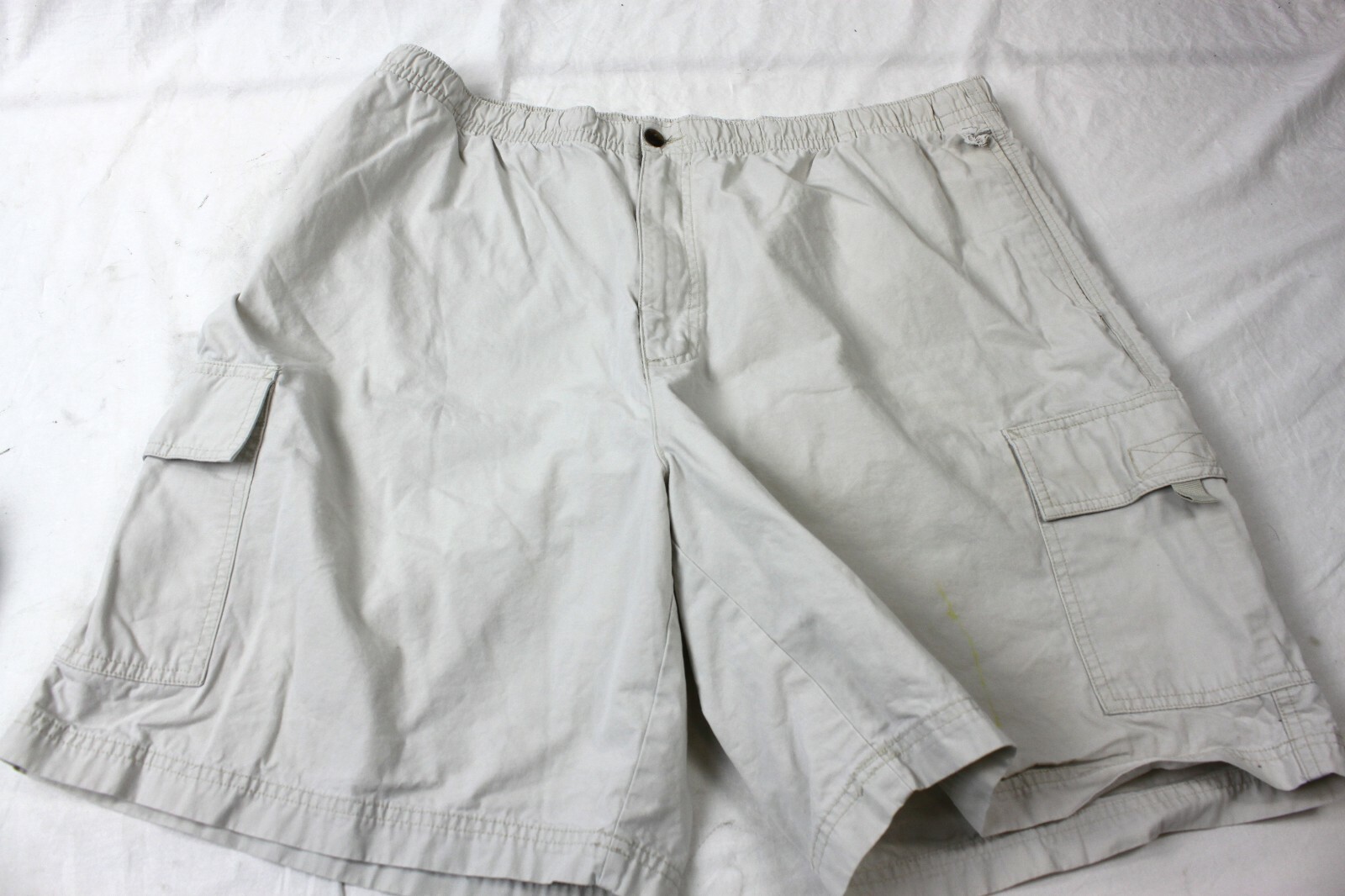 Haggar 42W x 8L  Cargo Jean Shorts - Pocket Stress Tears  #X961