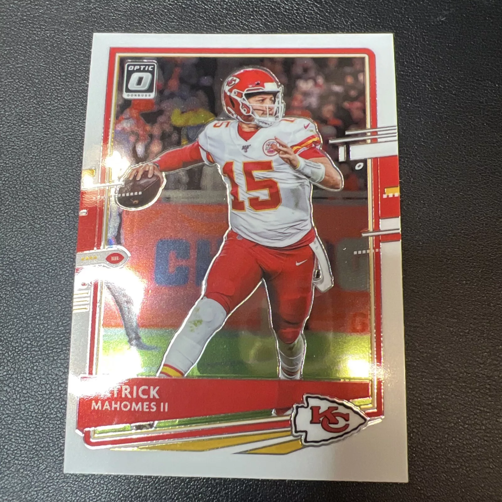 Patrick Mahomes trading card