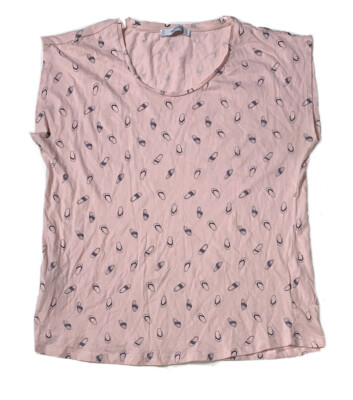 Preowned- Mango Basics Short Sleeve Graphic T-Shirt Womens (Size S)