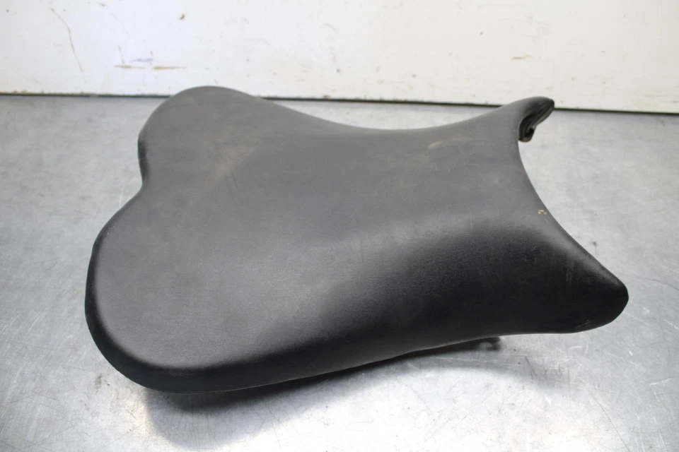 1995 Suzuki RF600R ALMOFADA DE ASSENTO DE MOTORISTA DIANTEIRO SELIM PILLION BB104 - Imagem 3 de 4