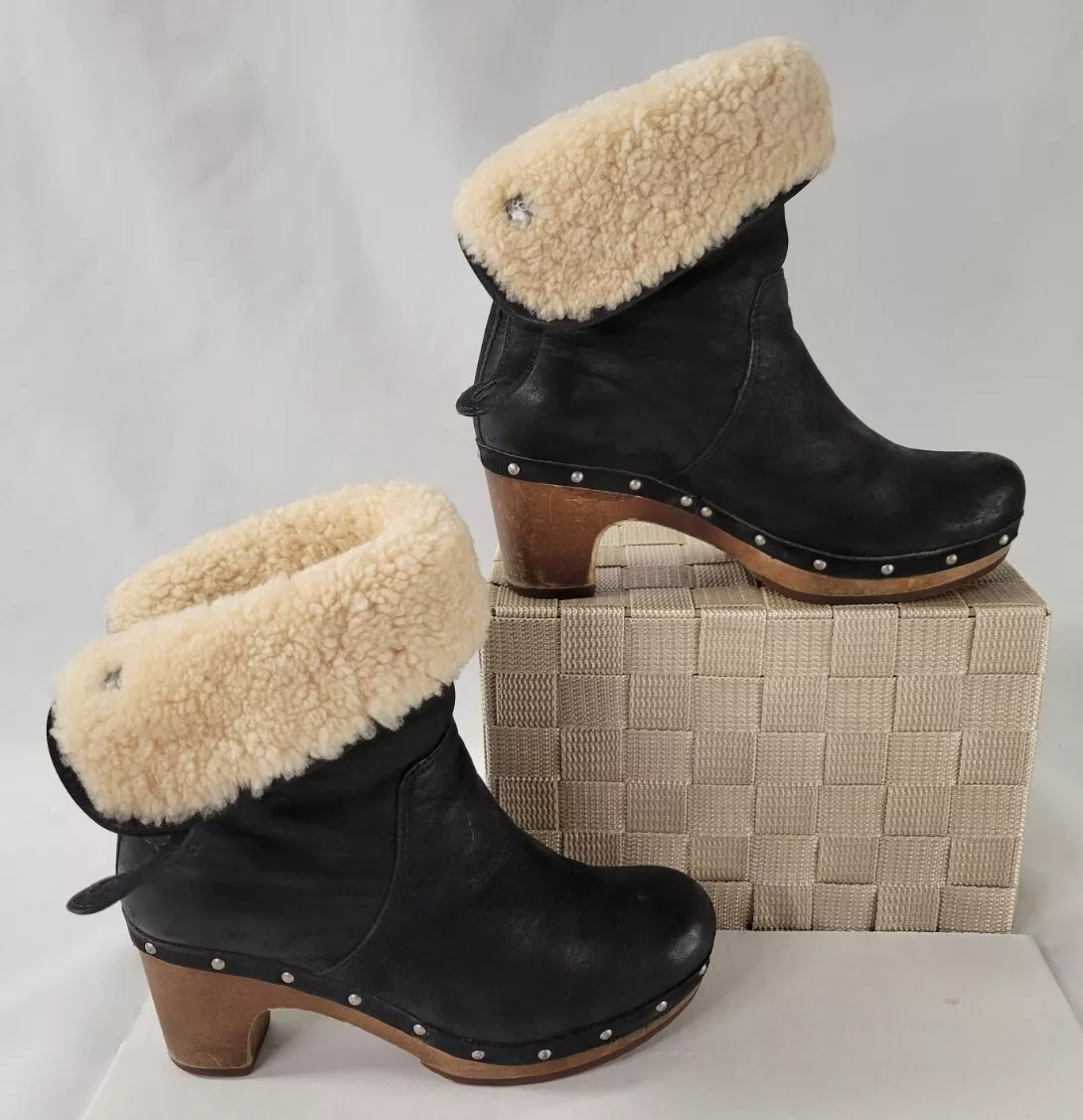 Ugg lynnea boot size 9 hotsell