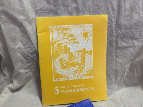Music Together Books (7) Maracas, Fiddle, Tambourine, Flute, Triangle - Picture 7 of 13