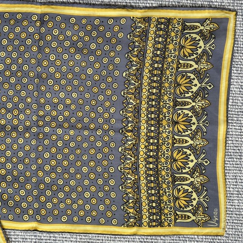 Vintage Vera Neumann Scarf Lot Of 2 Grey Multicolor MCM Scarves - Picture 8 of 11