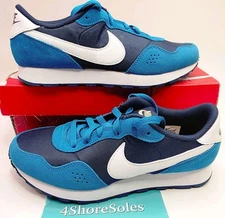 Nike MD Valiant Jr Youth Size 6 GS Big Kid's Navy Blue Running Shoe CN8558-404