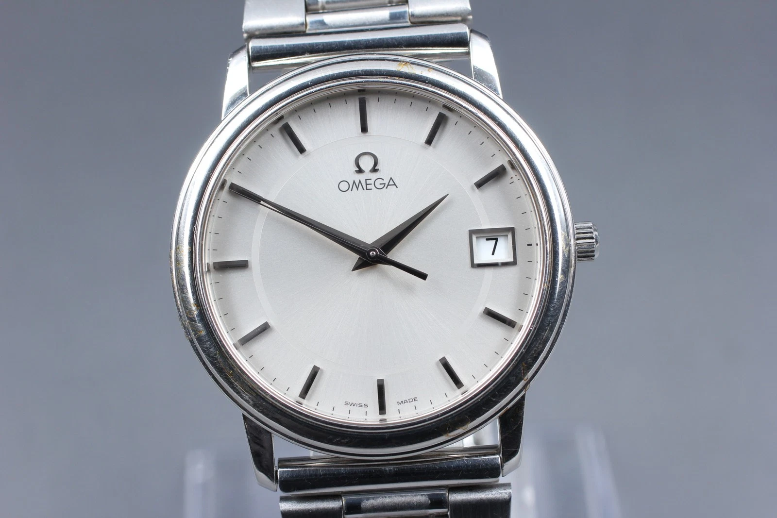 Omega — N MINT OMEGA De Ville Prestige 196.1150 Cal.1532 Silver Quartz 34mm Men's Watch