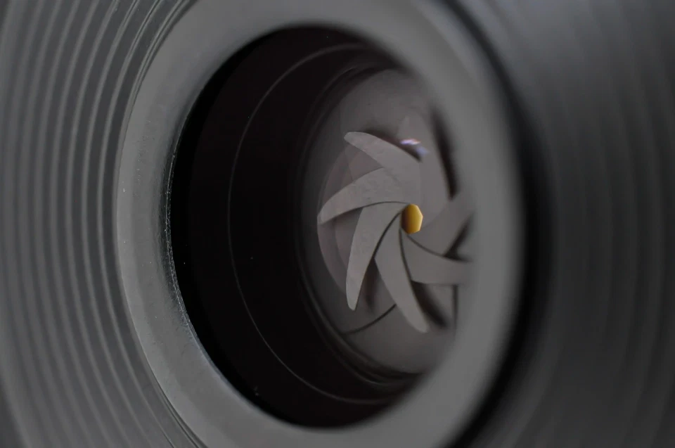 Lente gran angular AF negra Canon EF-M 22 mm F2 STM sin usar con tapas de Japón 2688 Foto 3 de 4