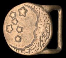 PI04107 GREAT 1970s TRINITY MAN IN CRESCENT MOON w/STARS SOLID BRASS BUCKLE