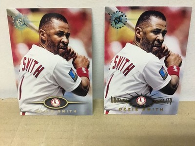Ozzie Smith (2)  - 1995 Stadium Club Baseball Card - Virtual Reality & Base Card