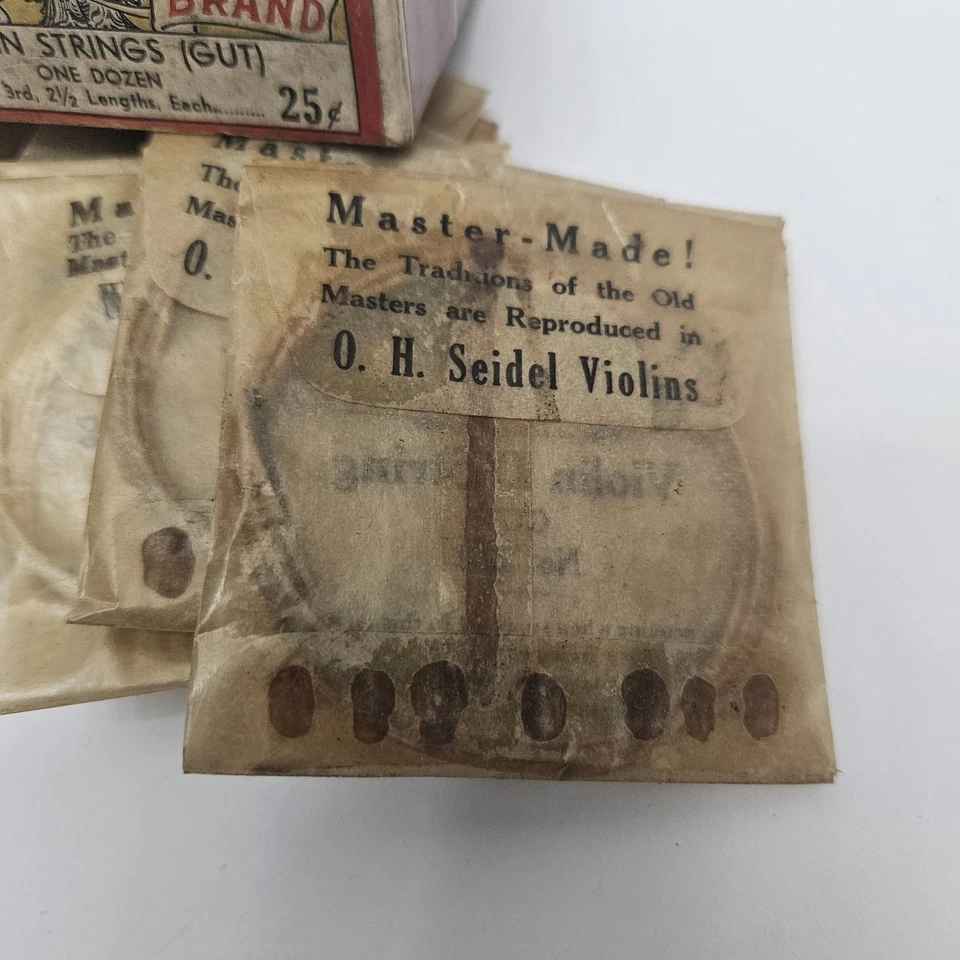 Vintage Gretsch Eagle Brand Violin Strings – Gut No. 212 – 11 Unopened D Strings - Image 4 of 4