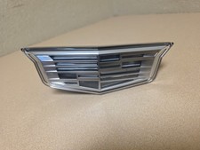 2023-2025 Cadillac LYRIQ dynamic luminous Front Grille Emblem Badge GM 85707345