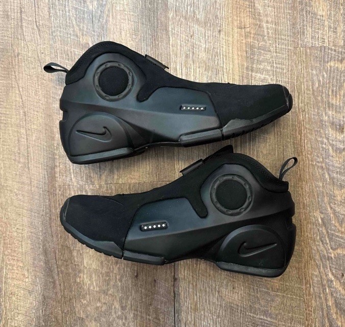 Nike Air Flightposite 2 LE KG Garnett Black Size 10.5 Sneakers