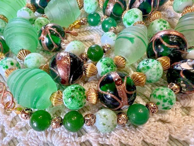 Antike Halskette Perlen Murano Glas & Venedig Lampwork Grüntöne 76 cm