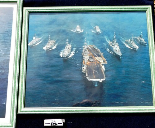 FOCH - PORTE AVIONS + AVION RAFALE - DEUX GRANDES PHOTOS ENCADREES - Bild 12 von 12