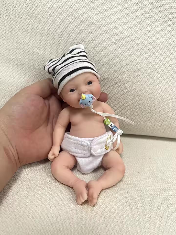 Maialino In Silicone Realistico – Mini Animale Morbido 5.3×2.0 Pollici, Giocattolo Educativo E Sensoriale Per Bambini