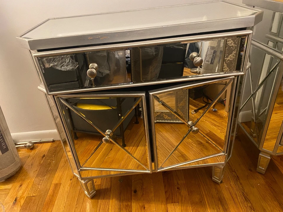 ARMARIO ACENTO - ESPEJADO, PLATA 1 CAJÓN 2 PUERTAS Foto 3 de 4