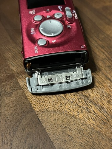 For Parts CANON PowerShot ELPH SD40 Pink Digital Camera - READ DESCRIPTION - Picture 4 of 4