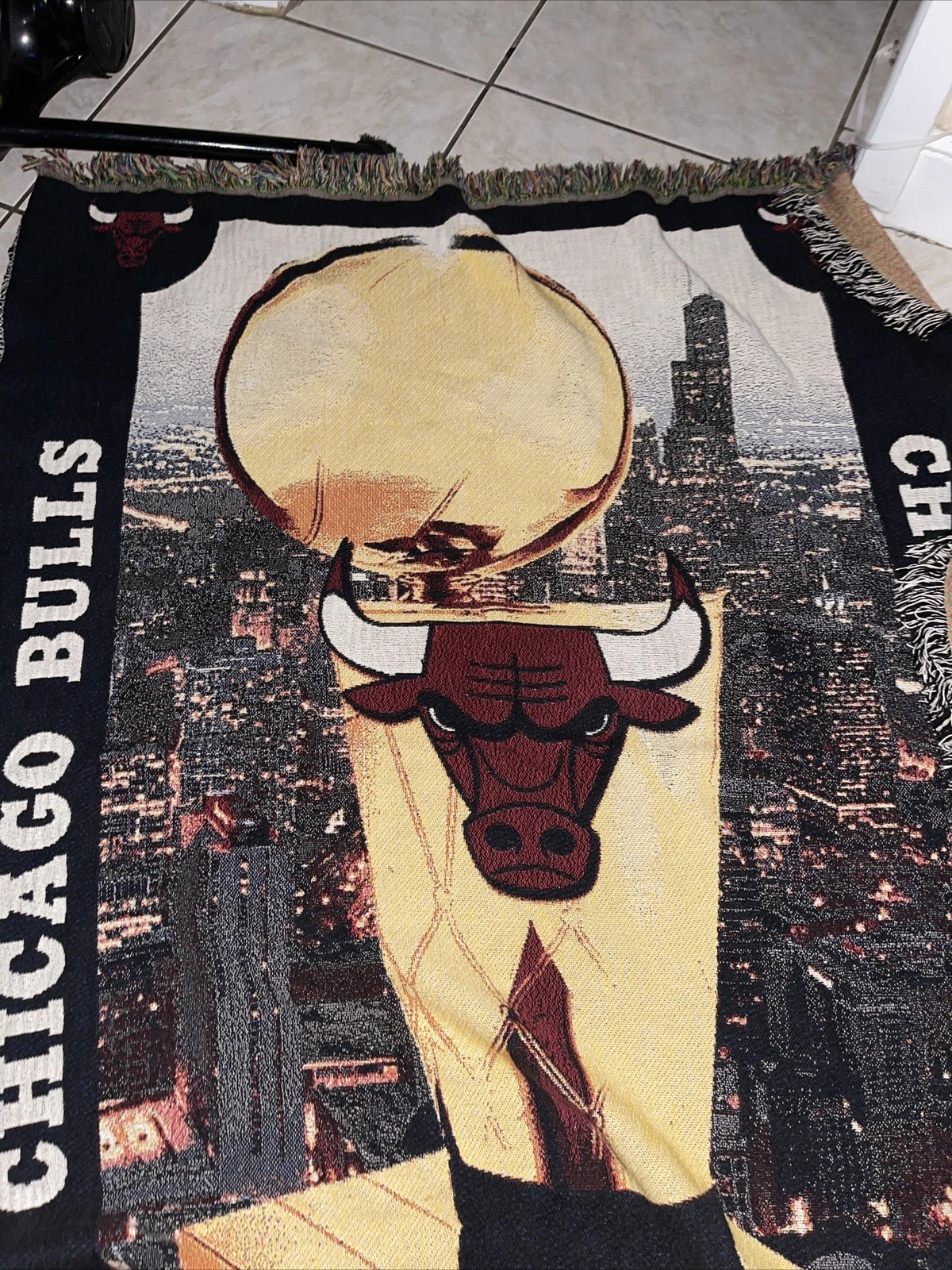 Chicago Bulls Woven Blanket NBA Champs used