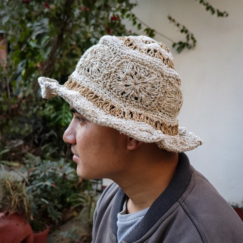 Fwosi summer beach hat is a Himalayan handmade product crafted from natural hemp - Picture 9 of 9
