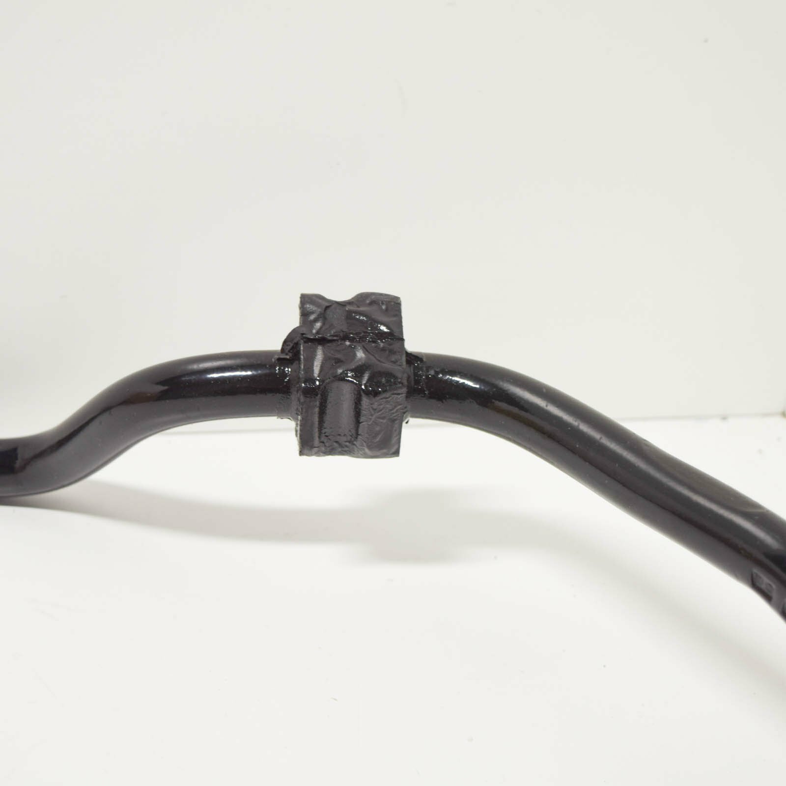 MERCEDES BENZ C W203 Front Anti Roll Sway Bar Stabilizer A2033234365