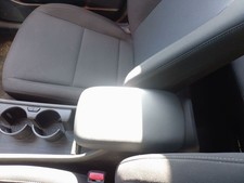 84660BE000NNB MITTELKONSOLE / 1520404 FÜR HYUNDAI KONA OS, OSE, OSI 1.6 GDI HY