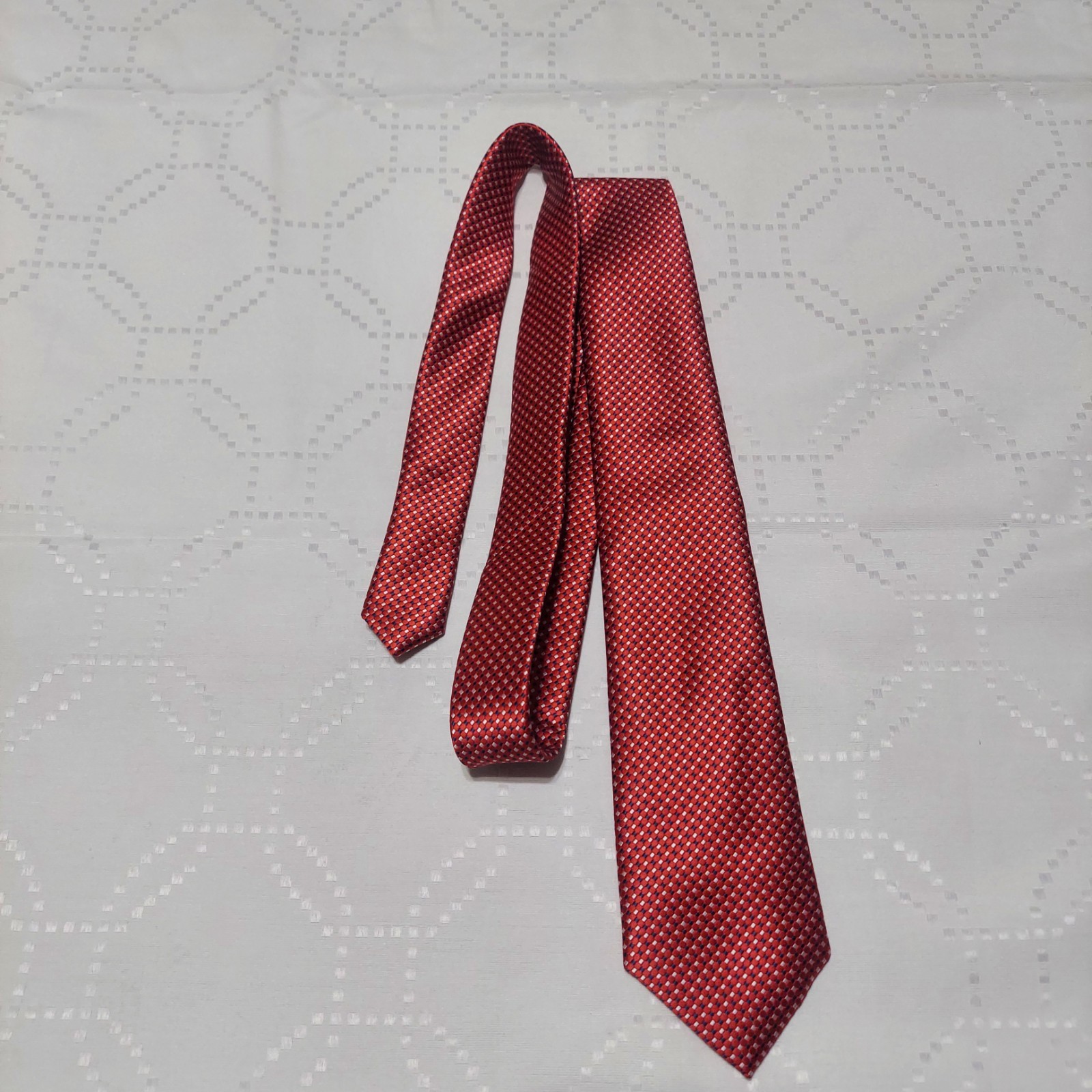Saddlebred Men's Tie Red Micro Geometric Pattern Polyester