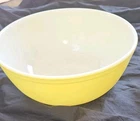 Vintage PYREX Primary YELLOW Mixing Nesting Bowl Large #404 4Qt