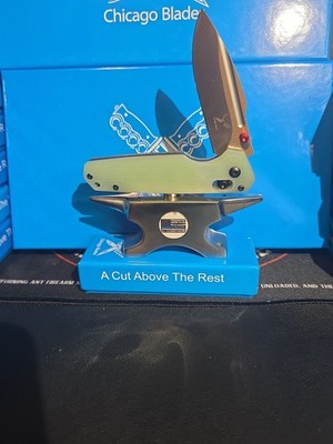 Chicago Bugout 001 Satin D2 Steel blade Jade G10 Handle, Benchmade Like