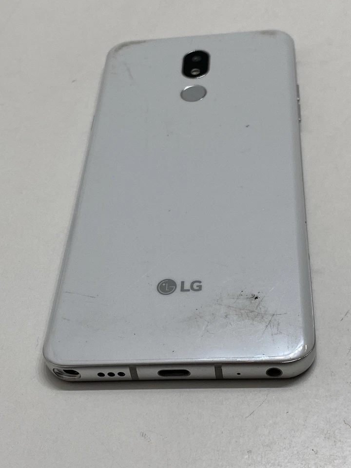 Maniquí LG MOCKUP • LG Stylo 5 Moulage Foto 3 de 4