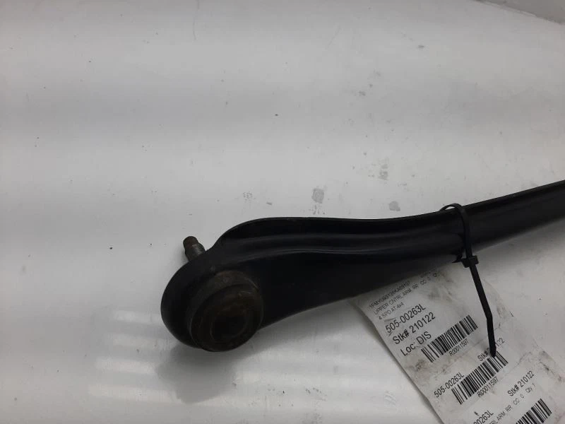 司机左上控制臂后 01-08 福特 ESCAPE YL8Z5500AB — 第 2/4 张图片