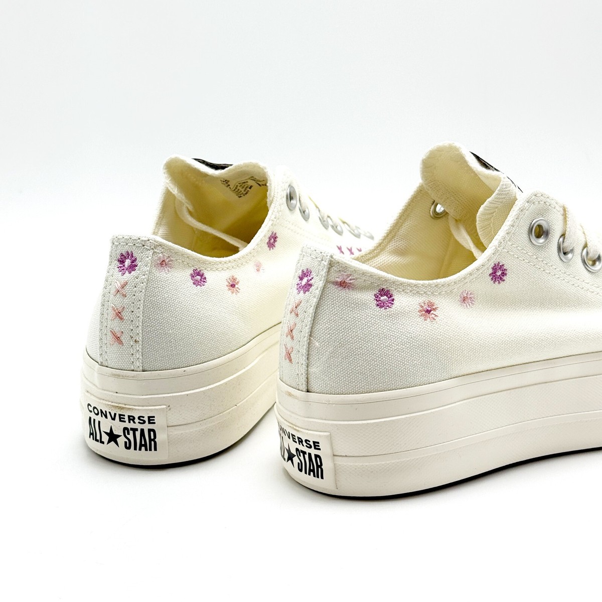 NEW* Women CONVERSE Chuck Taylor All Star Lift OX Low Floral