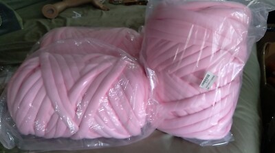 Chunky Wool Fleece Soft  Bulky Arm Knitting/Crochet DIY Yarn -Huge 4.4lbs - Pink