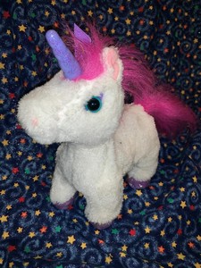 unicornio rosa juguete