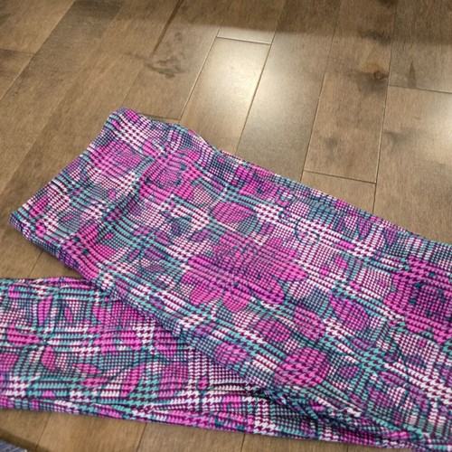 LuLaRoe Leggings Bundle Lot of 5 Tall & Curvy (TC) Pinks Purple Floral Geometric - Picture 8 of 17