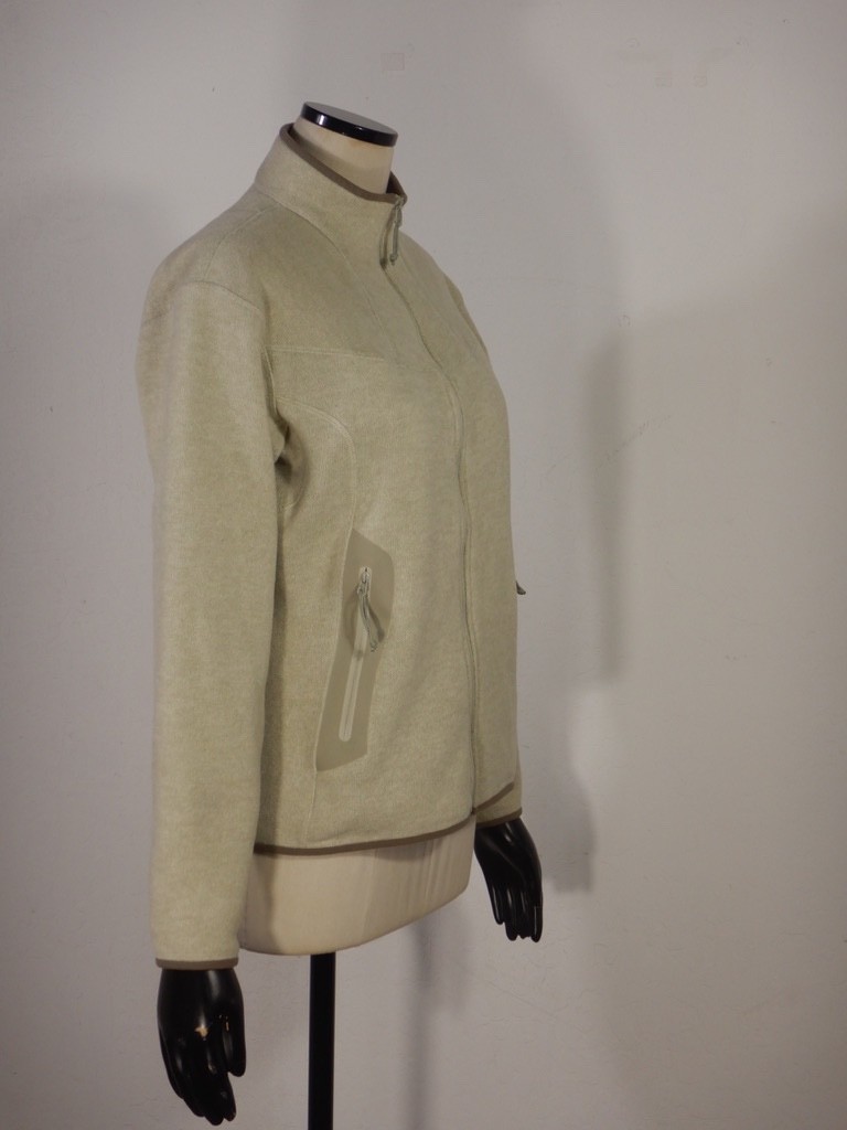 Arc'teryx Women's COVERT CARDIGAN Ivory Fleece Jacket Made In Canada Size LARGE thumbnail 3