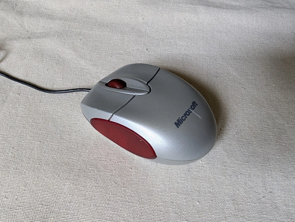 Microsoft Notebook Optical Mouse X08-86056 Silver USB Wired Portable - Image 2 of 4