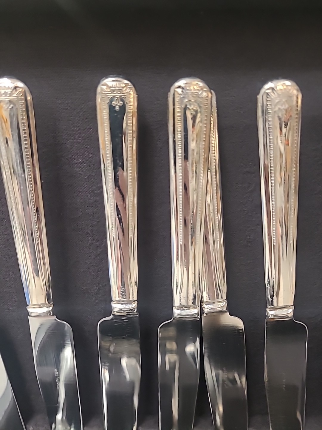 Vintage National Silver Company Sliver plate Silverware 62 Pcs Reed Barton Case