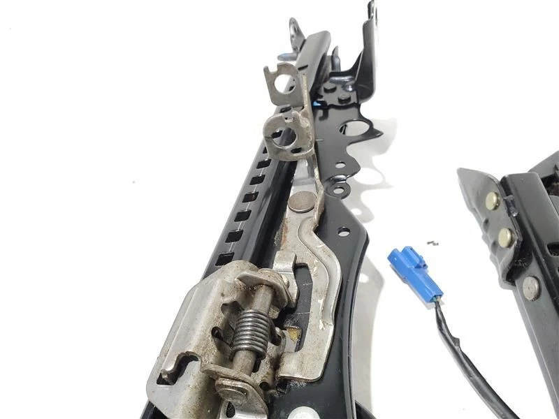 Asiento de pasajero delantero pista OEM 2002 Toyota MR2 Foto 4 de 4