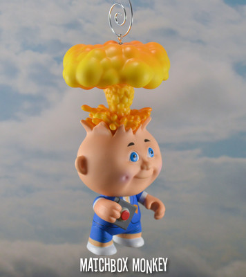 GPK Adam Bomb Christmas Ornament Garbage Pail Kids Figure Adorno
