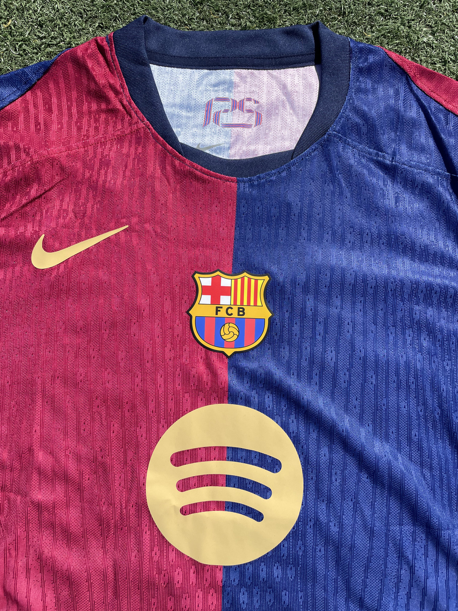 Barcelona Fc Home 24/25 Men's Large Raphinha Long Sleeve Barcelona Fc Home 24/25 Men's Large Raphinha Long Sleeve