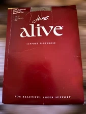 HANES ALIVE Simply Natural 810 - E Full Support Control Top Reinforced Pantyhose