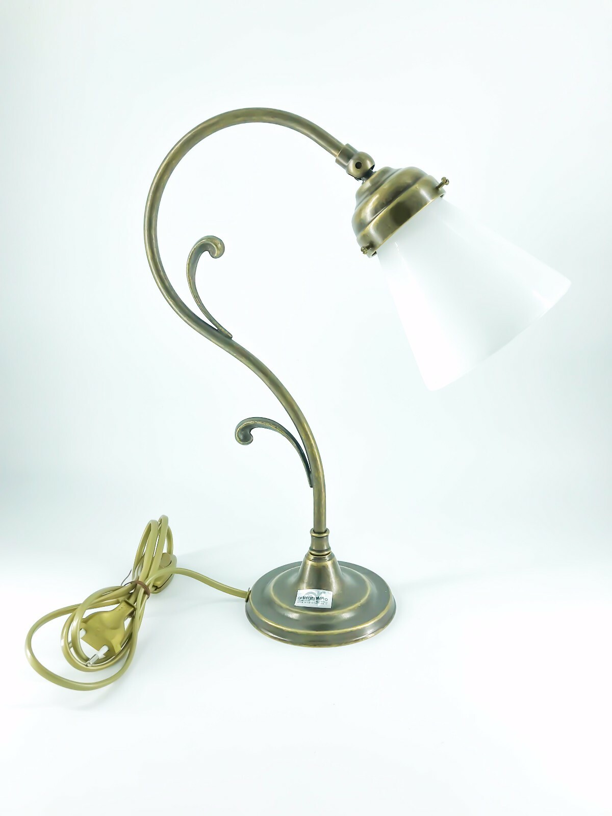 Lampada da tavolo ufficio scrivania ottone vetro bianco doppio riccio liberty
