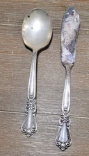 WM A Rogers Sectional Oneida Silverplate VALLEY ROSE Butter Knife Sugar Spoon 