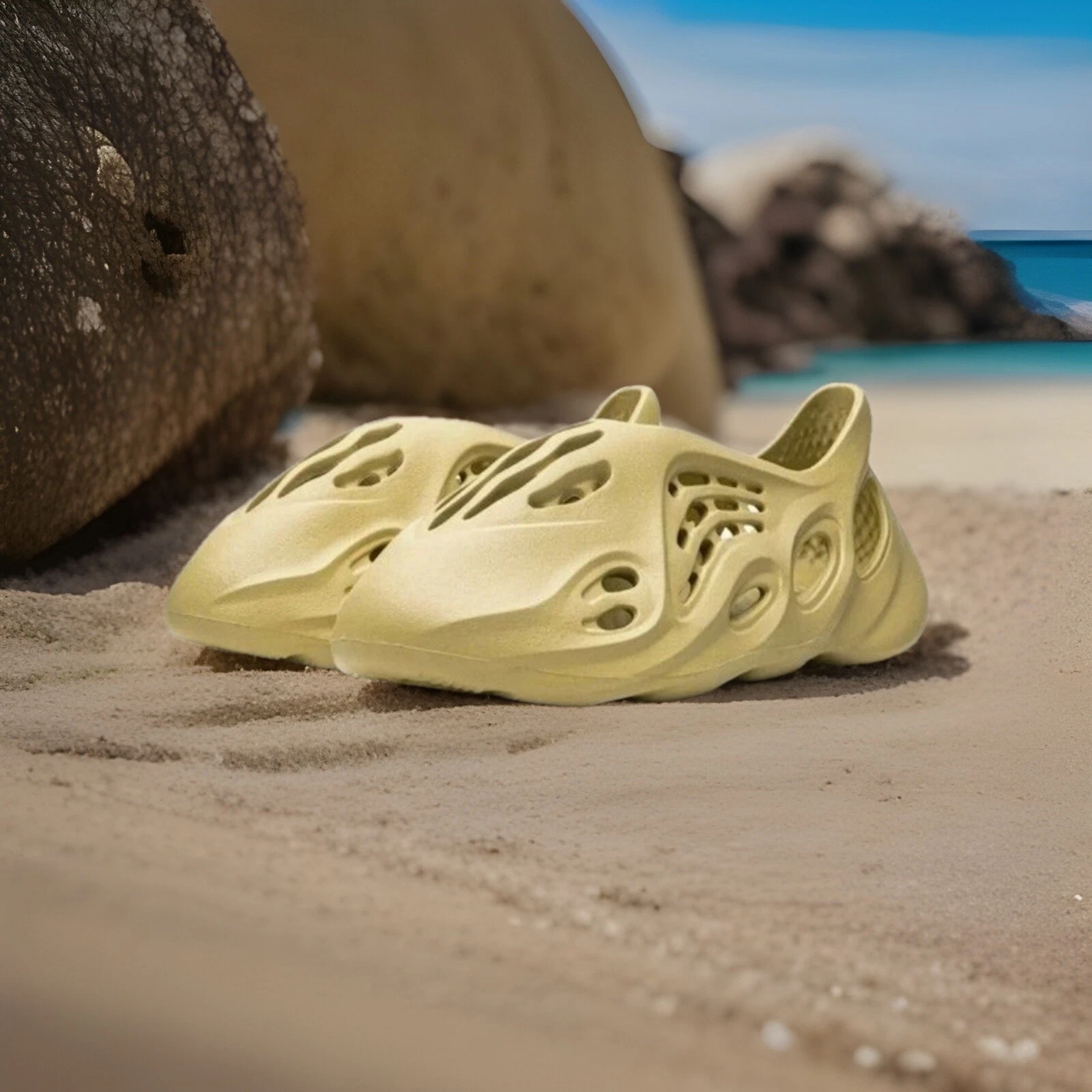 Taglia 8 5C Yeezy Foam RNNR Zolfo HP5348